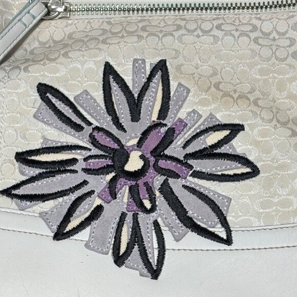 Coach White Floral Bee Crossbody Shoulder Bag F10871 - Picture 4 of 12